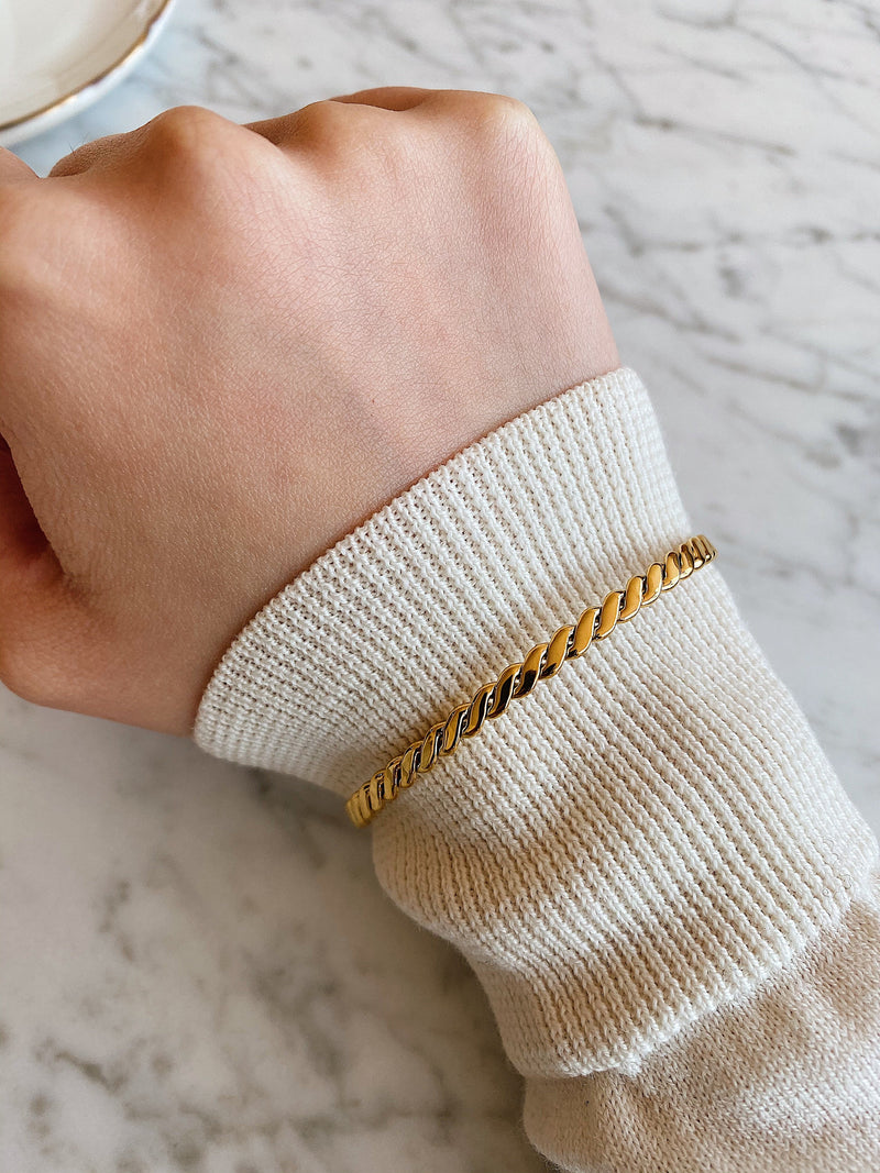 Byou Jewelry - Minimal Gold Bangle Bracelet