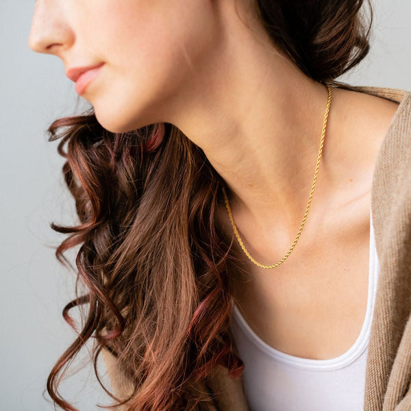 Lucie Gold Rope Twist Chain - BYOUJEWELRY